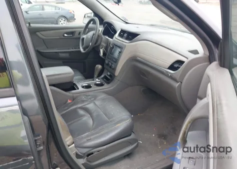 2014 Chevrolet Traverse Ls из США, поврежденный, VIN 1GNKRFKD6EJ162077